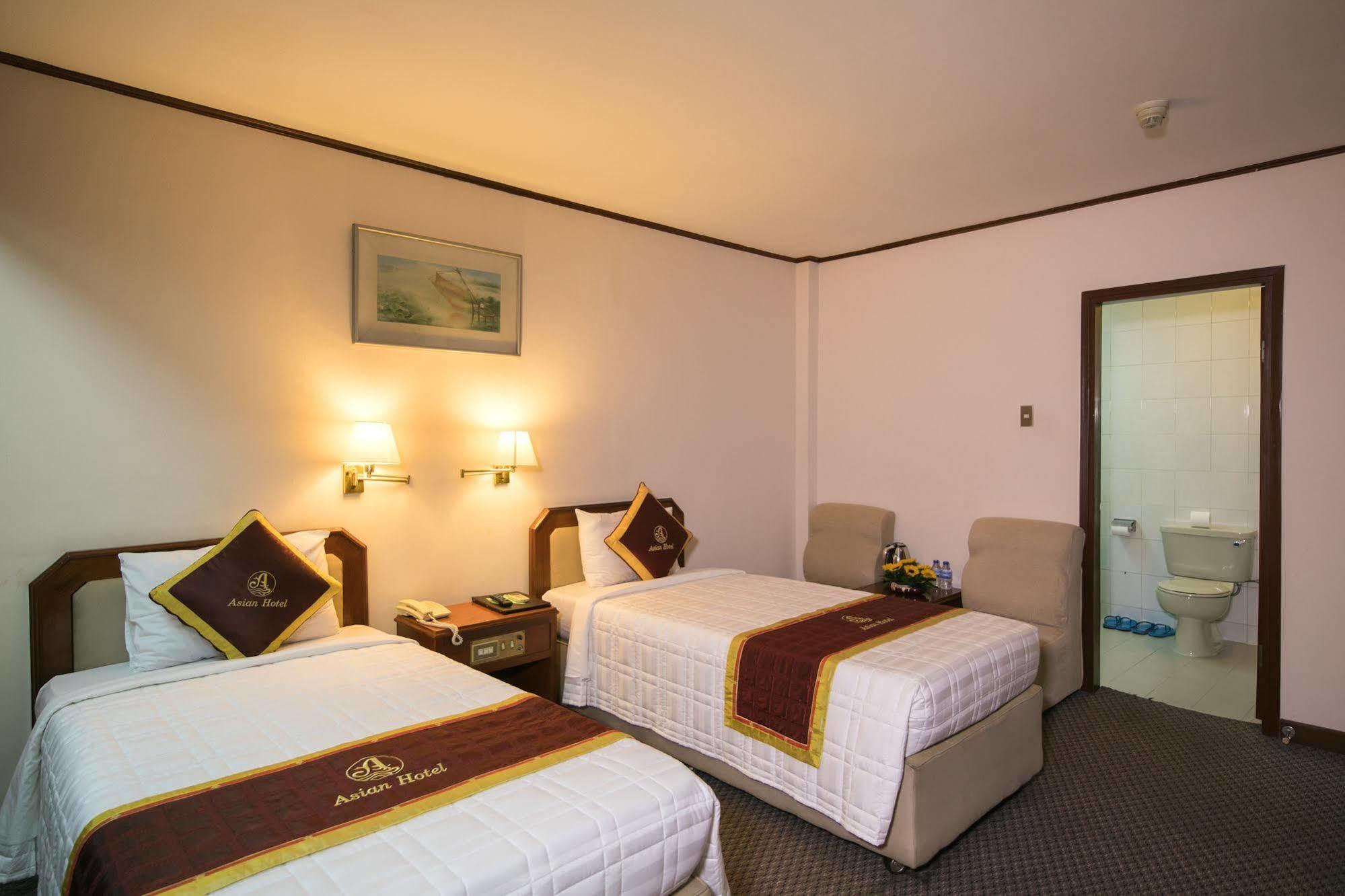 Asian Hotel Ho Chi Minh City Bagian luar foto